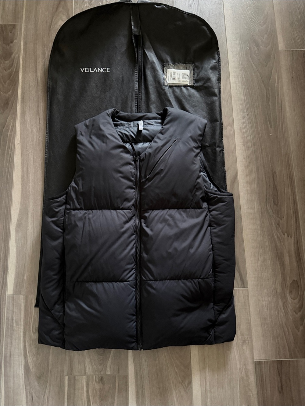 Veilance Conduit Vest